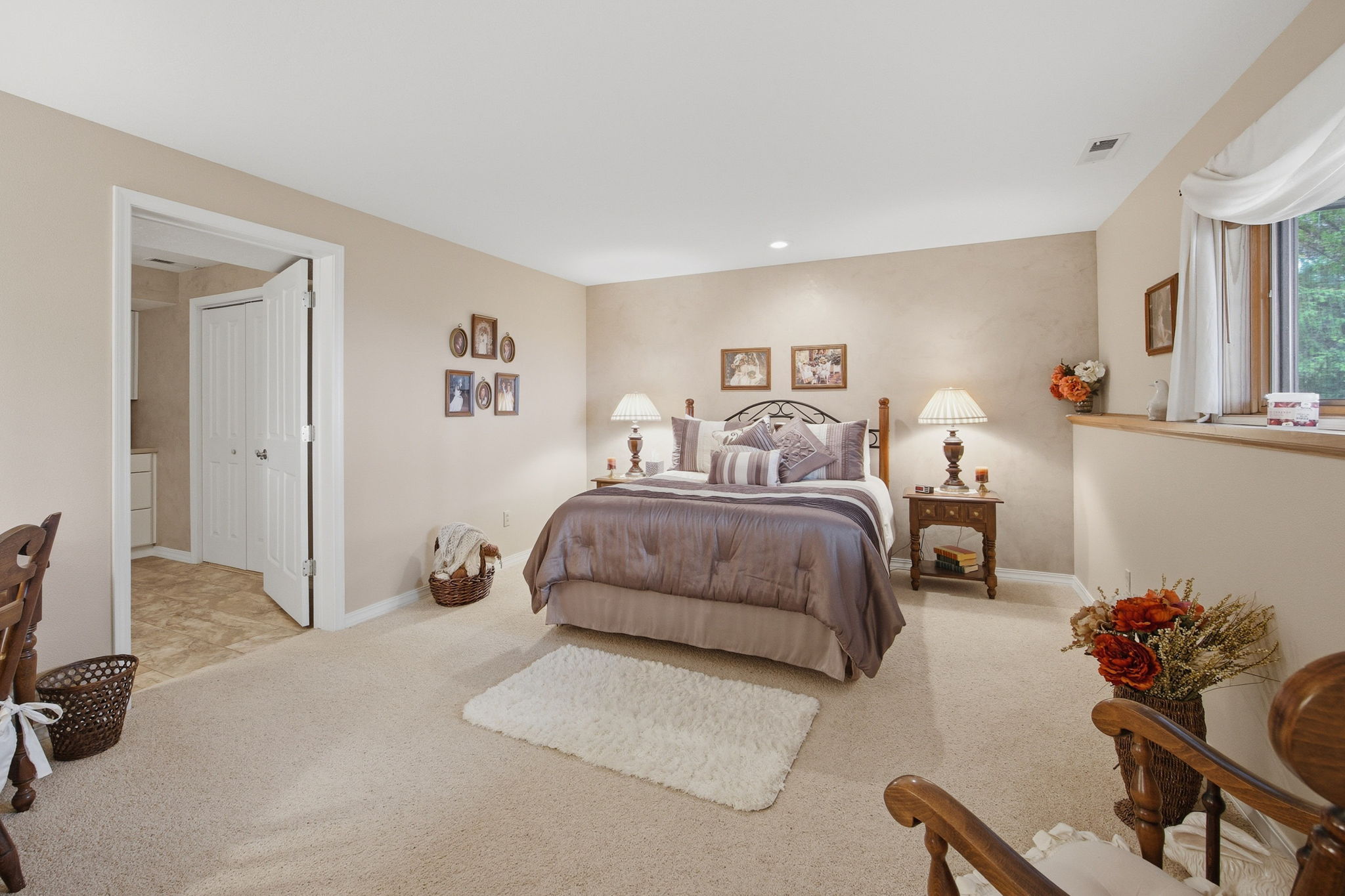 328 Westhills Way