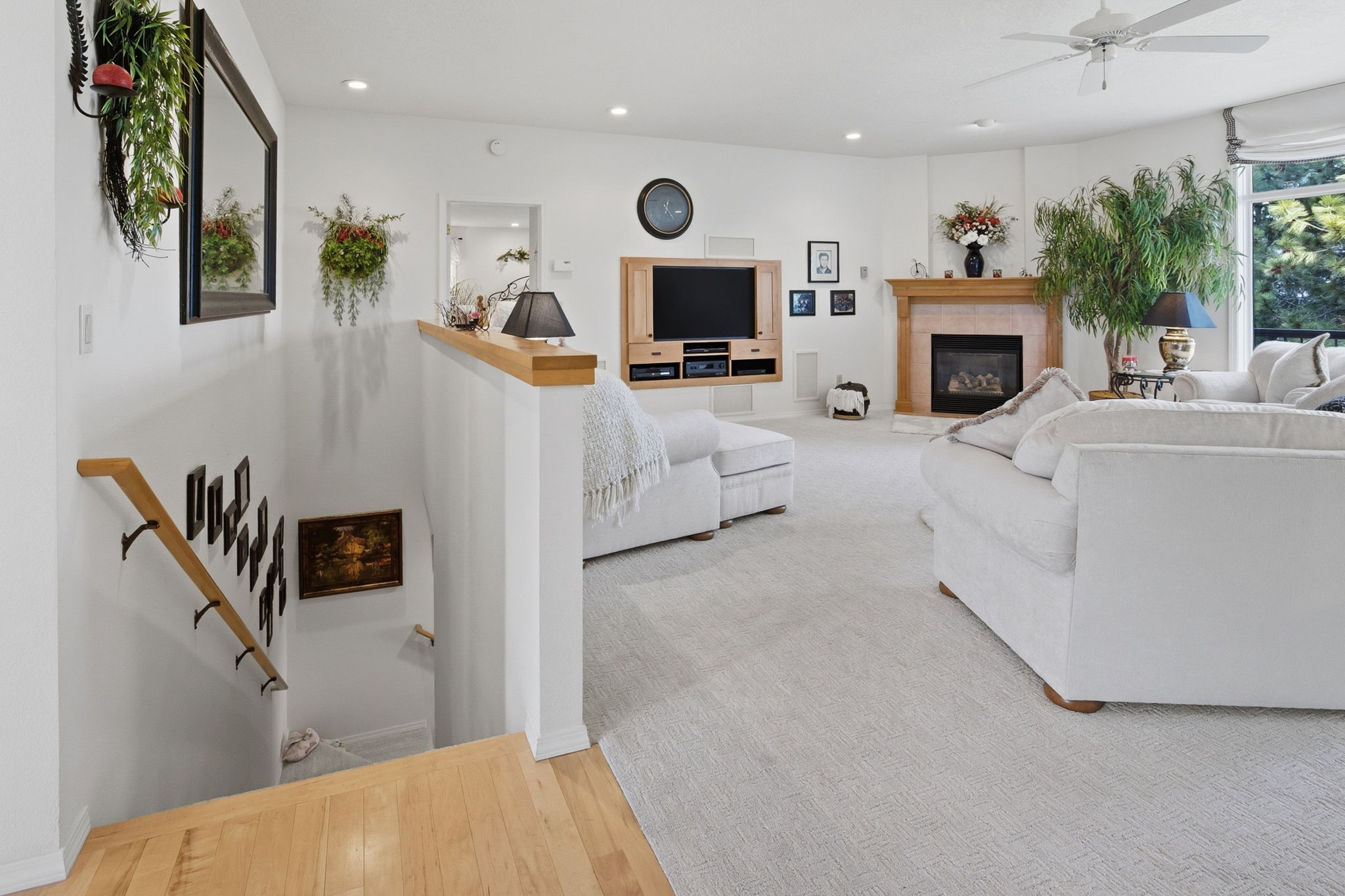 328 Westhills Way