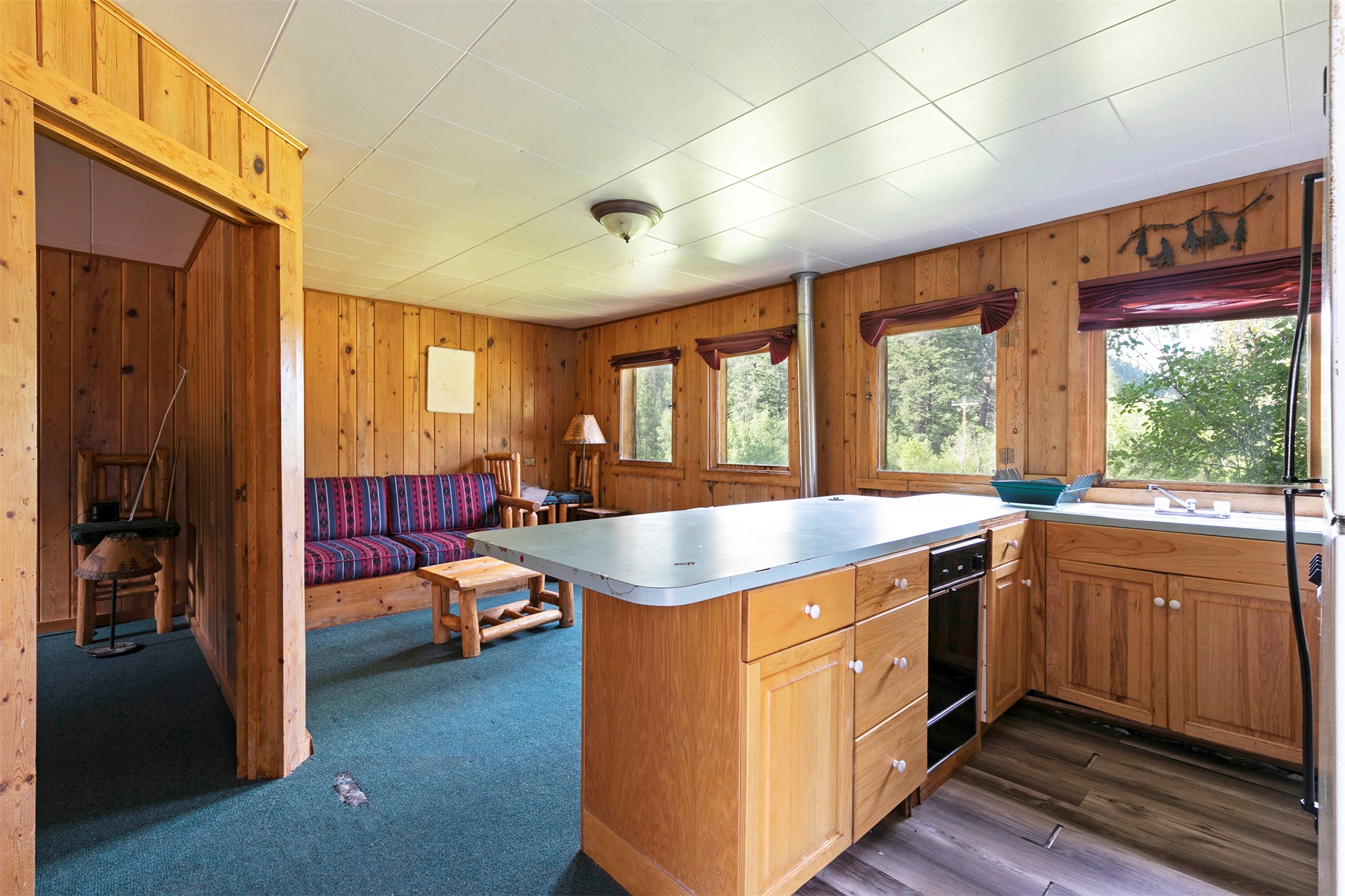 158 Trapper Creek Road