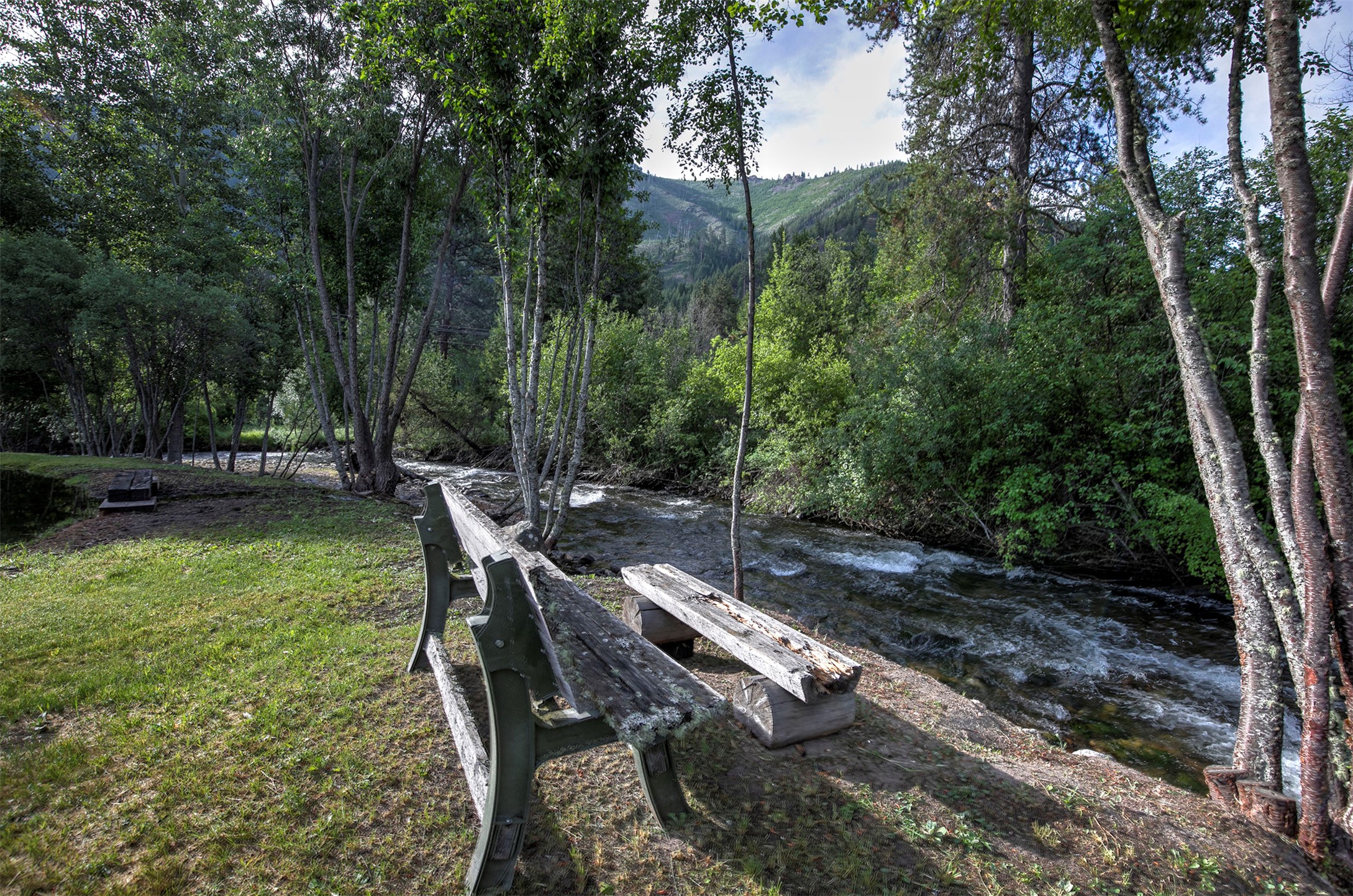 158 Trapper Creek Road