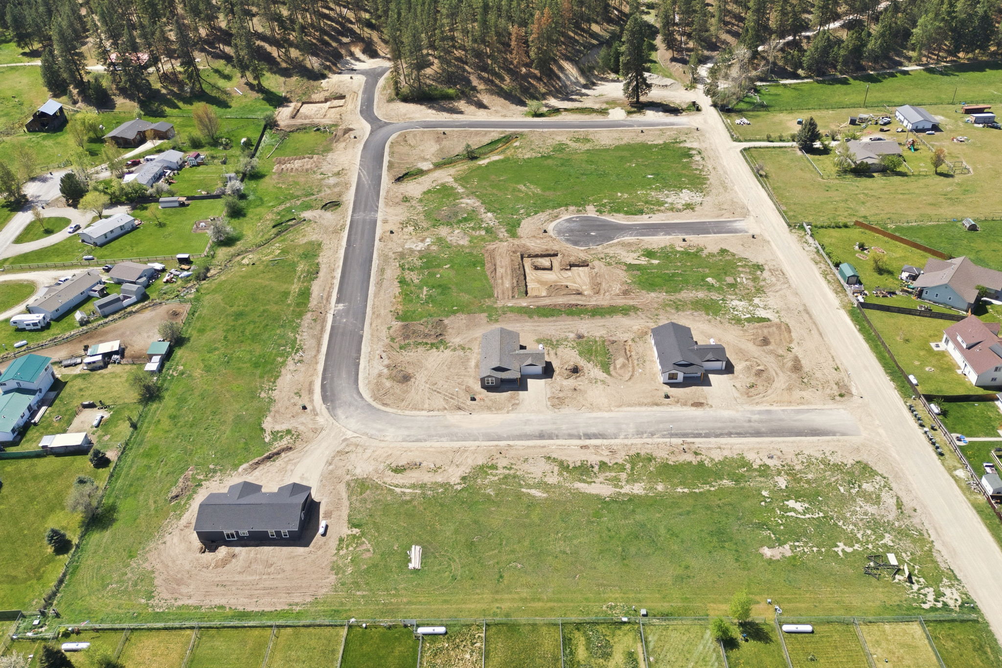 131 Nicholson Way