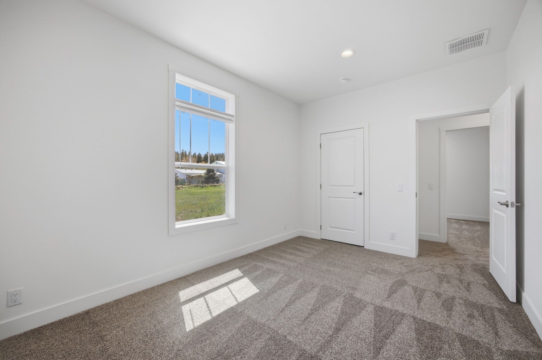 131 Nicholson Way