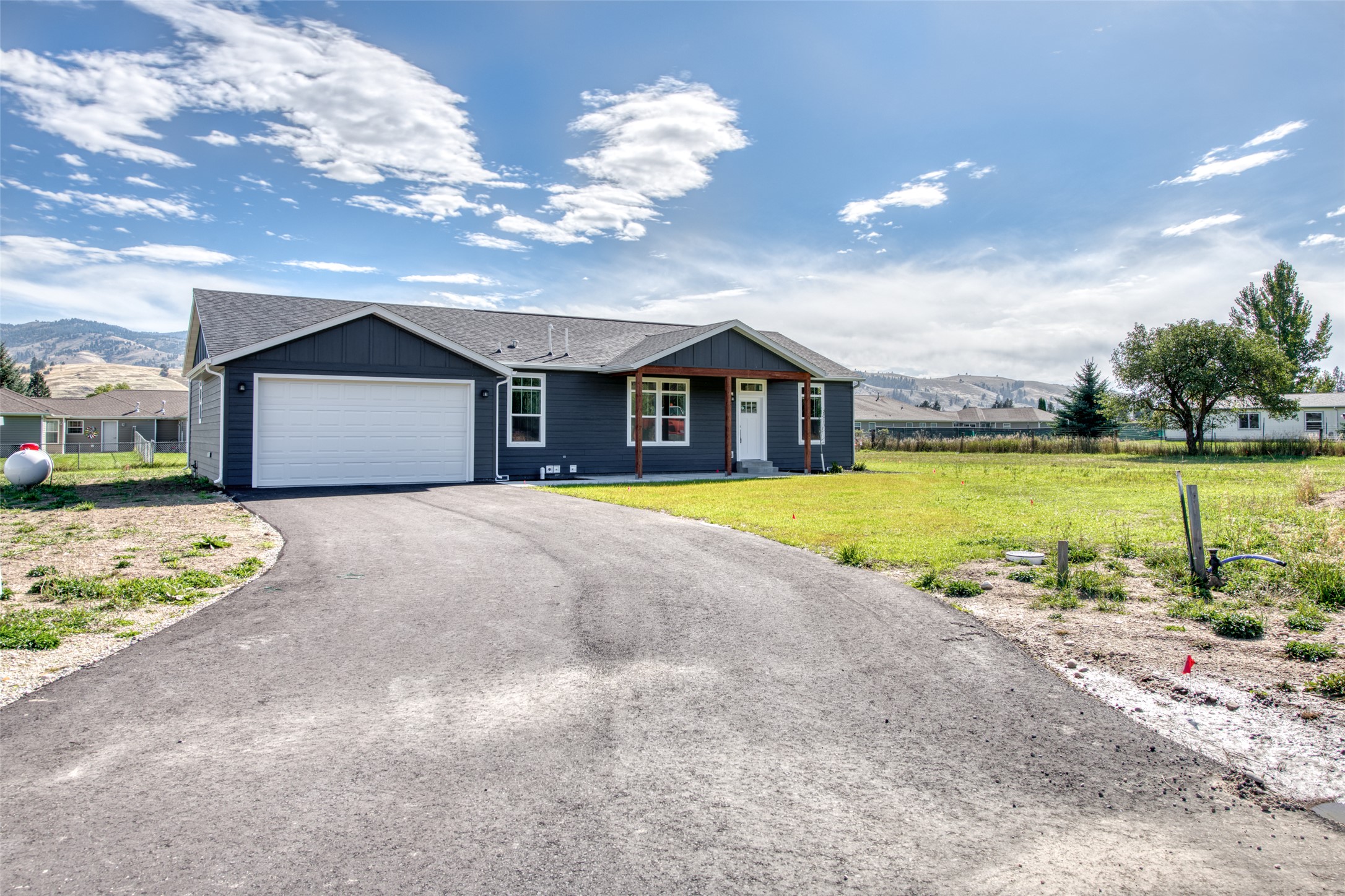 131 Nicholson Way