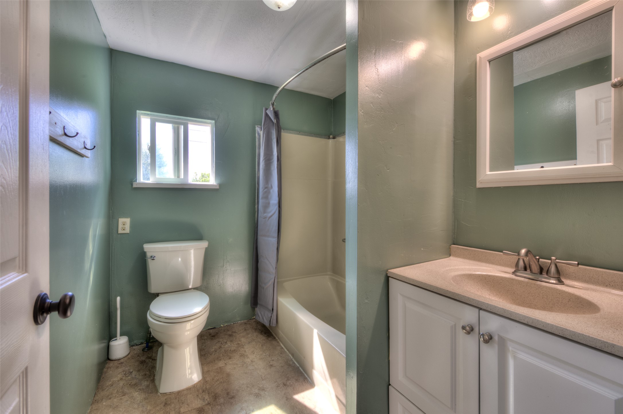 1327 Honey House Lane