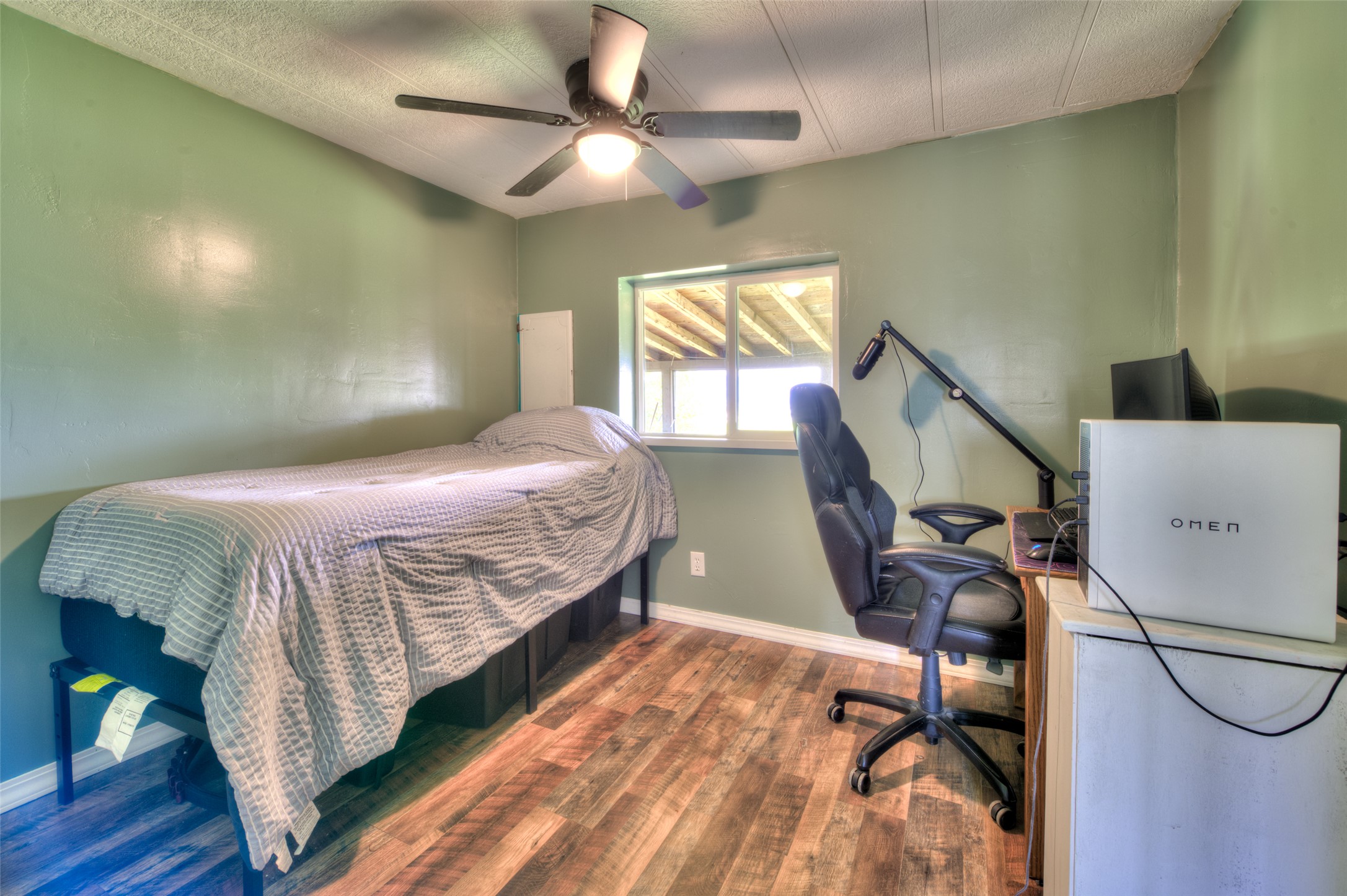 1327 Honey House Lane