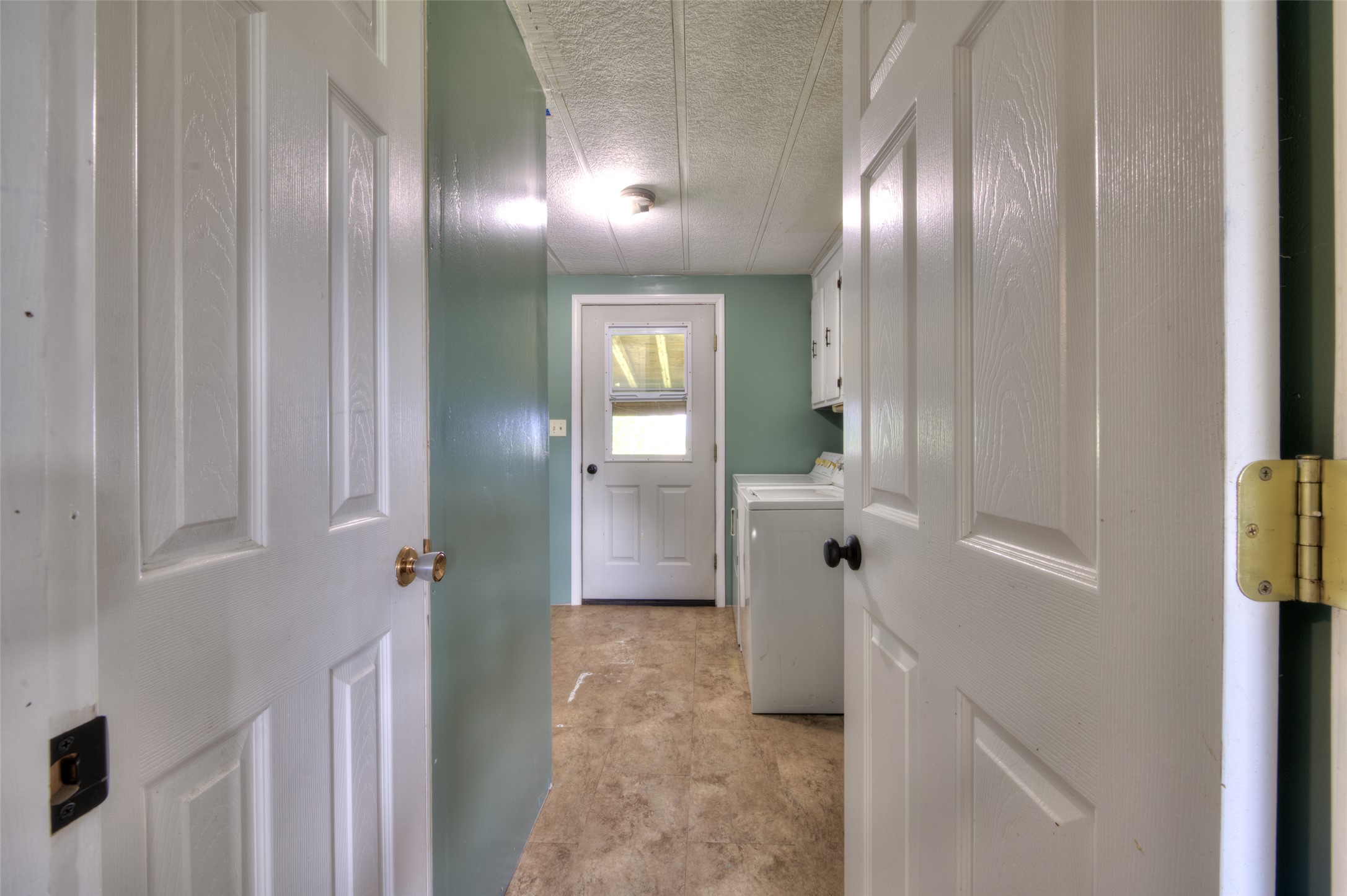 1327 Honey House Lane
