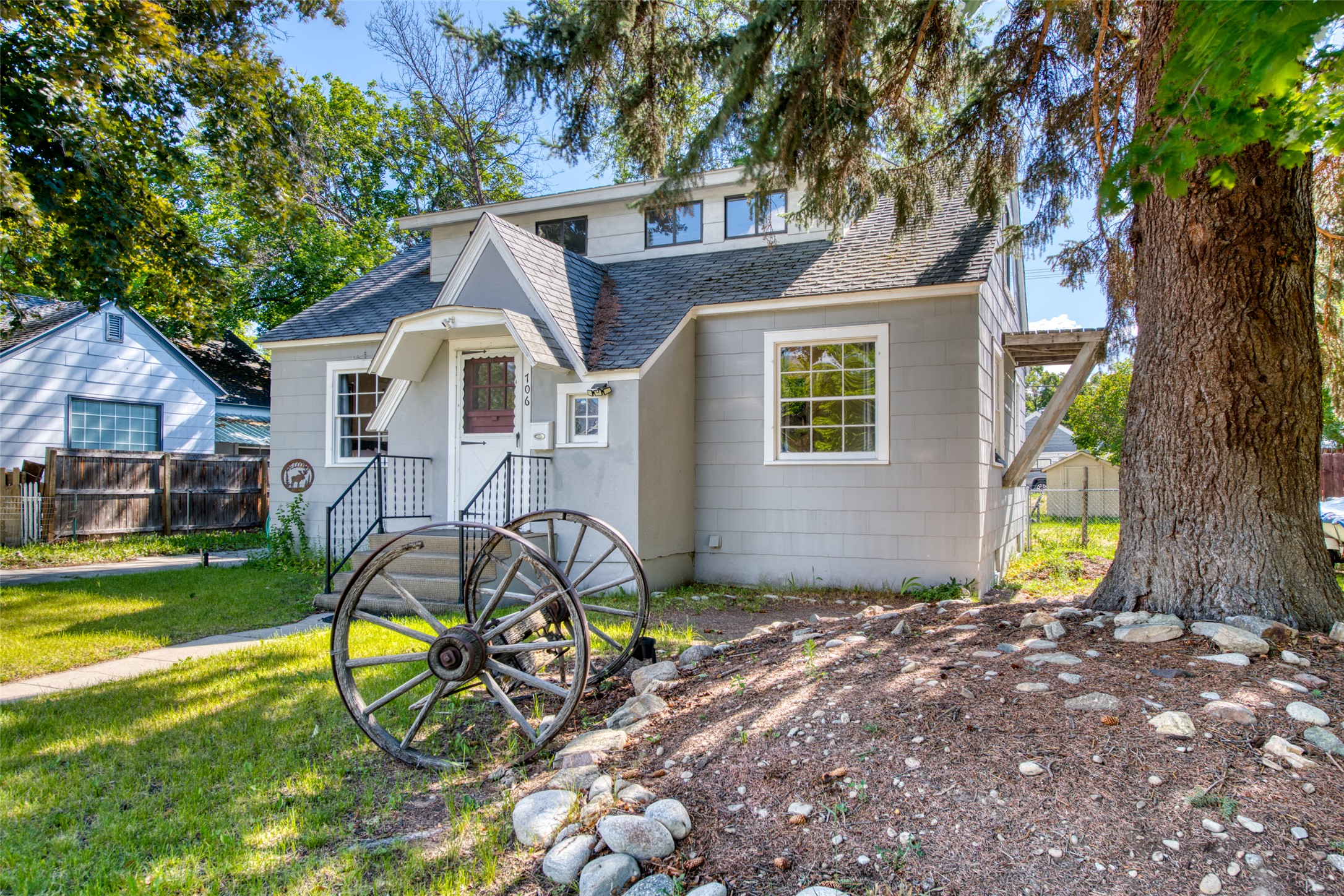 706 S 5th Street