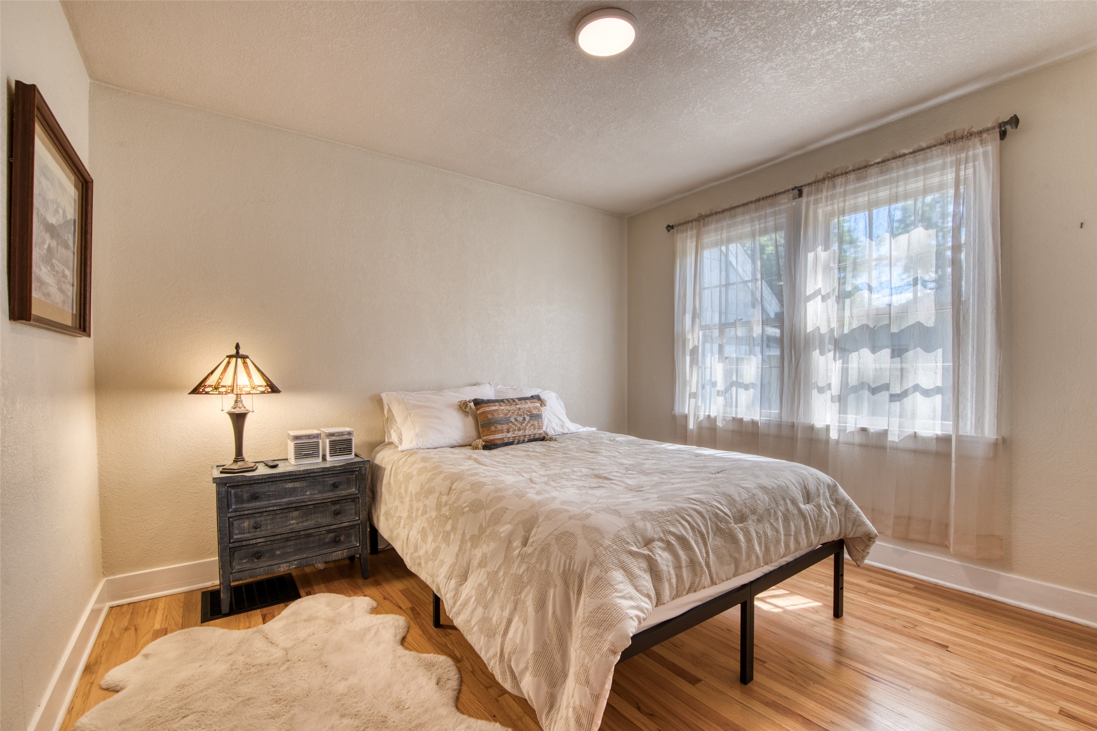 706 S 5th Street