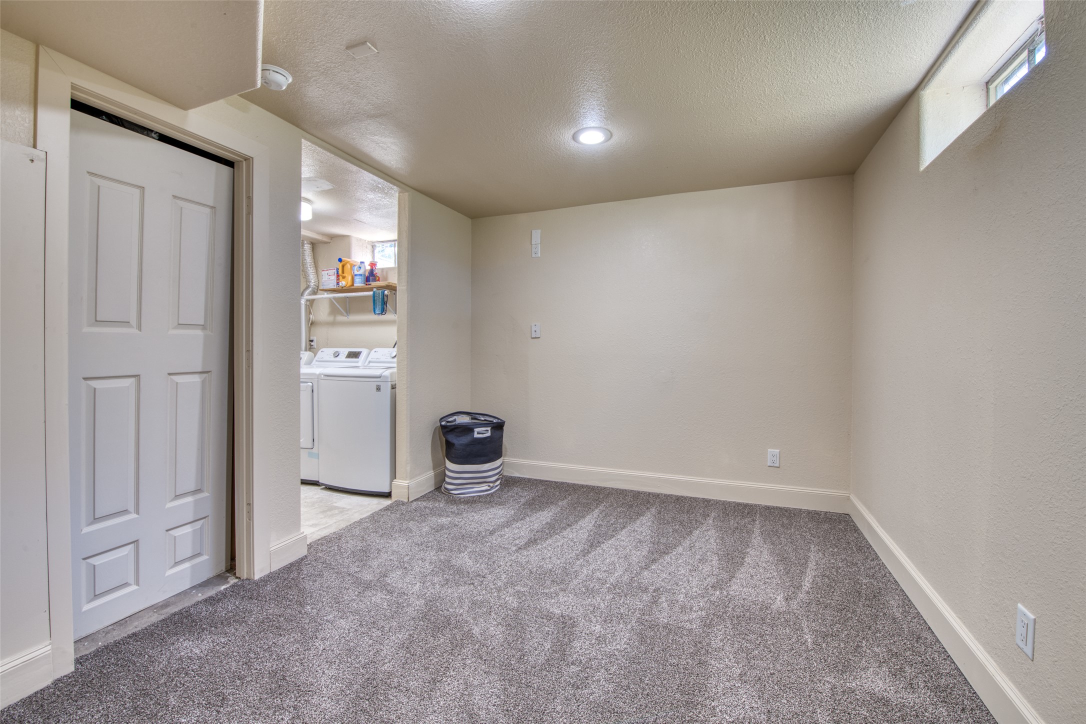 706 S 5th Street