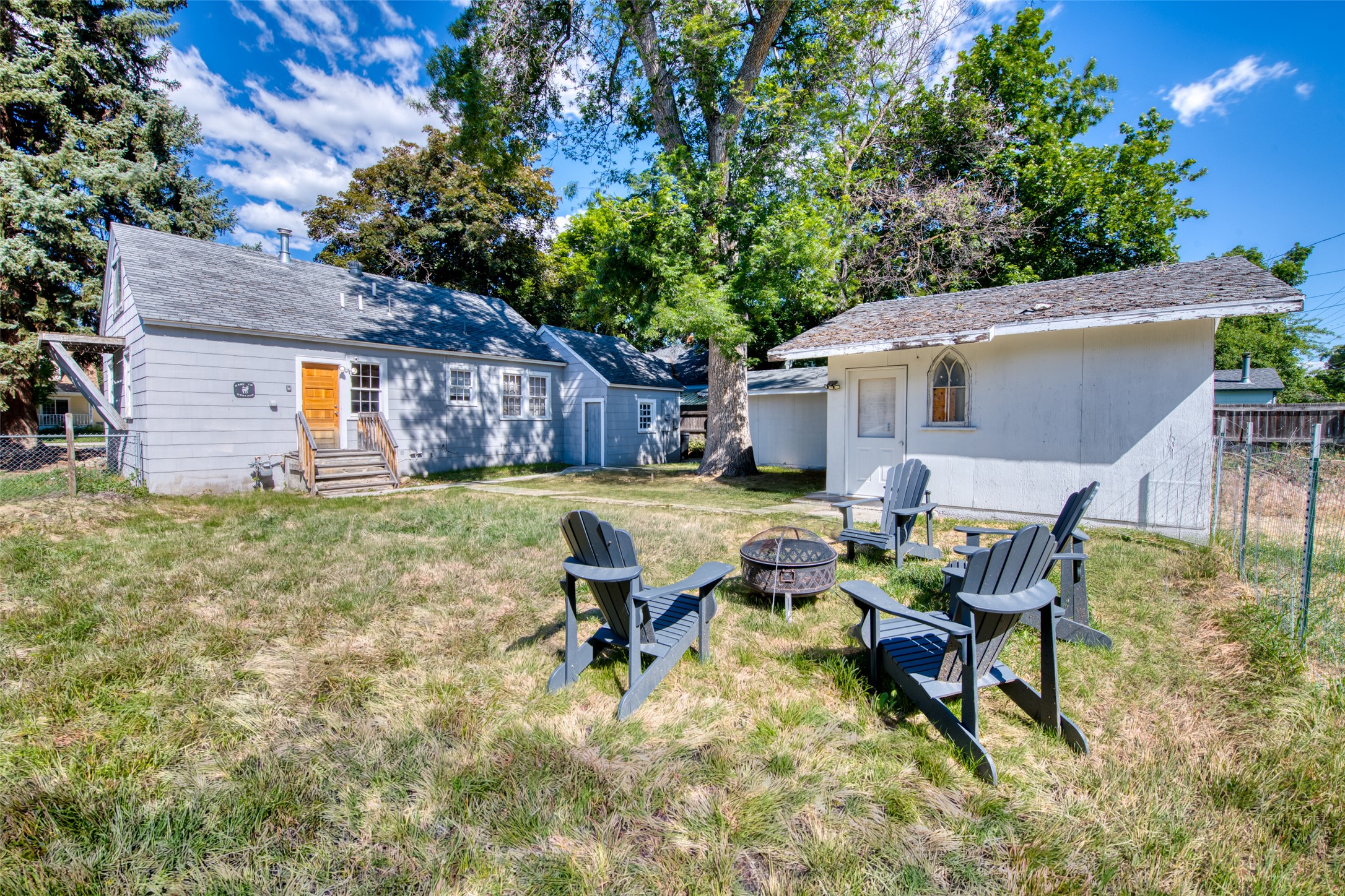 706 S 5th Street