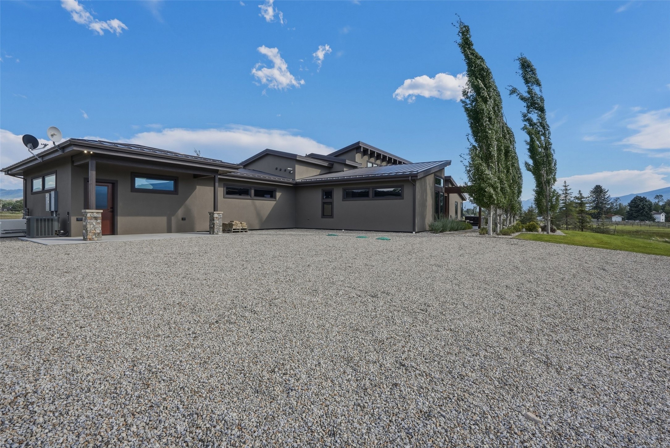 22 Rockaway Road
