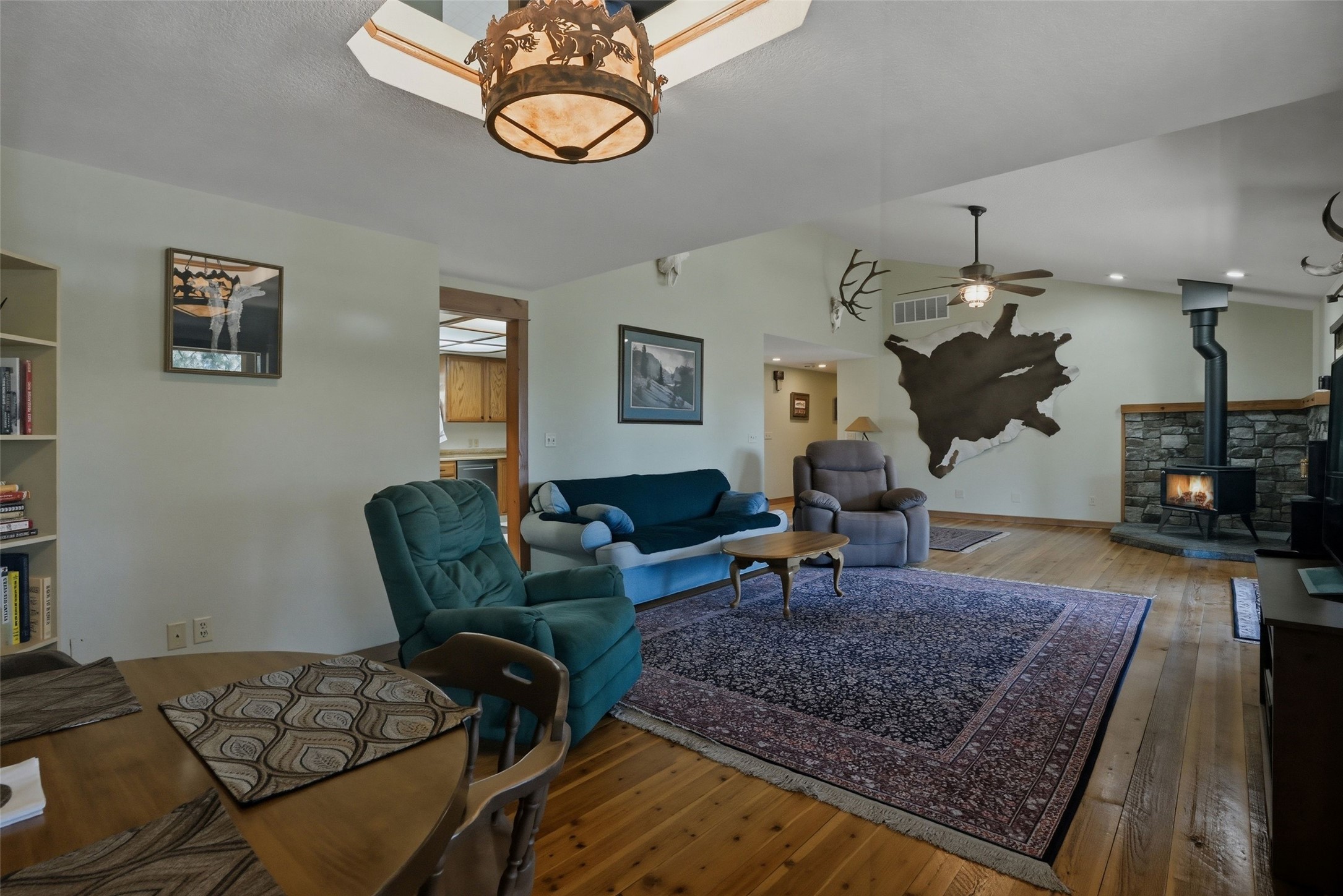 2108 Silver Ridge Road