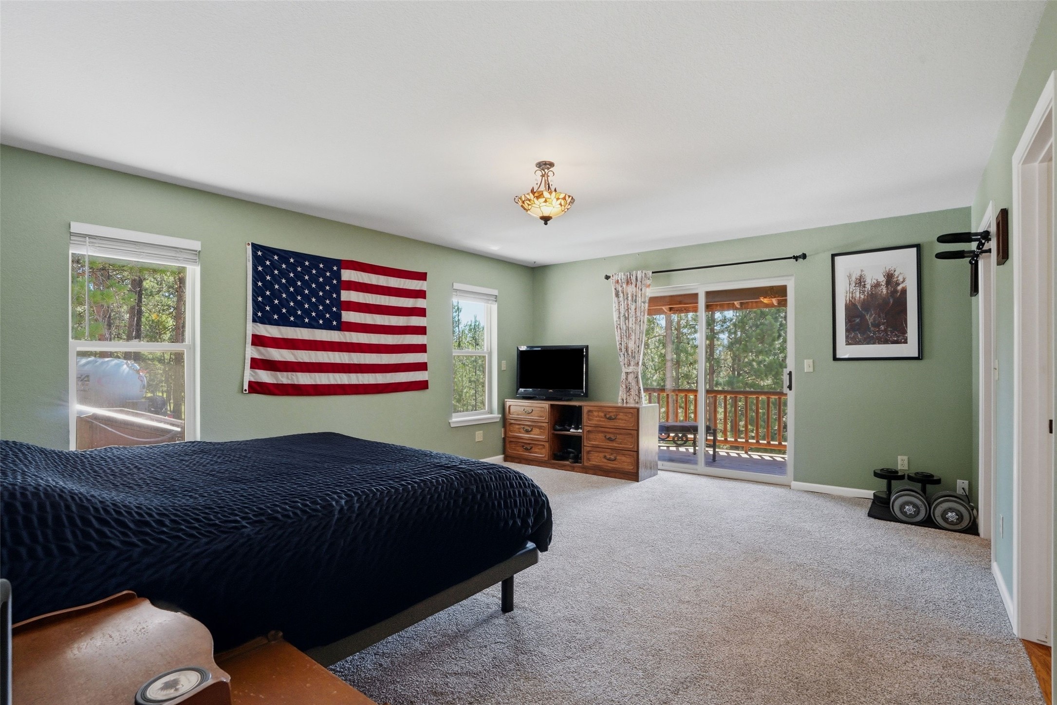 2108 Silver Ridge Road