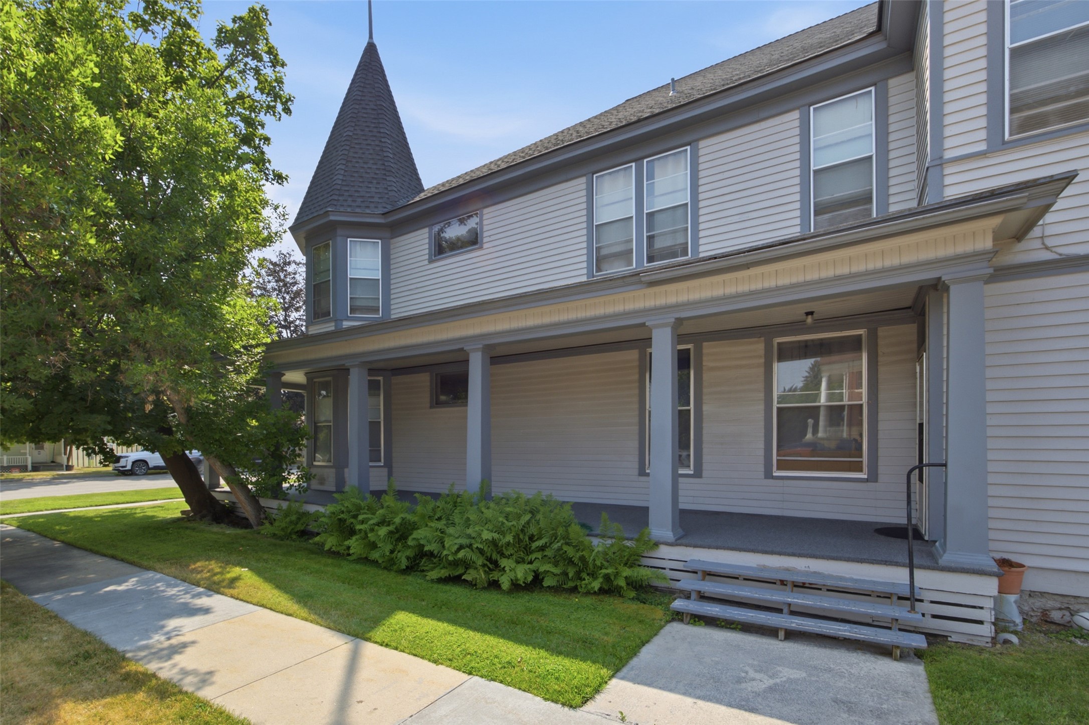 301 S 4th Street