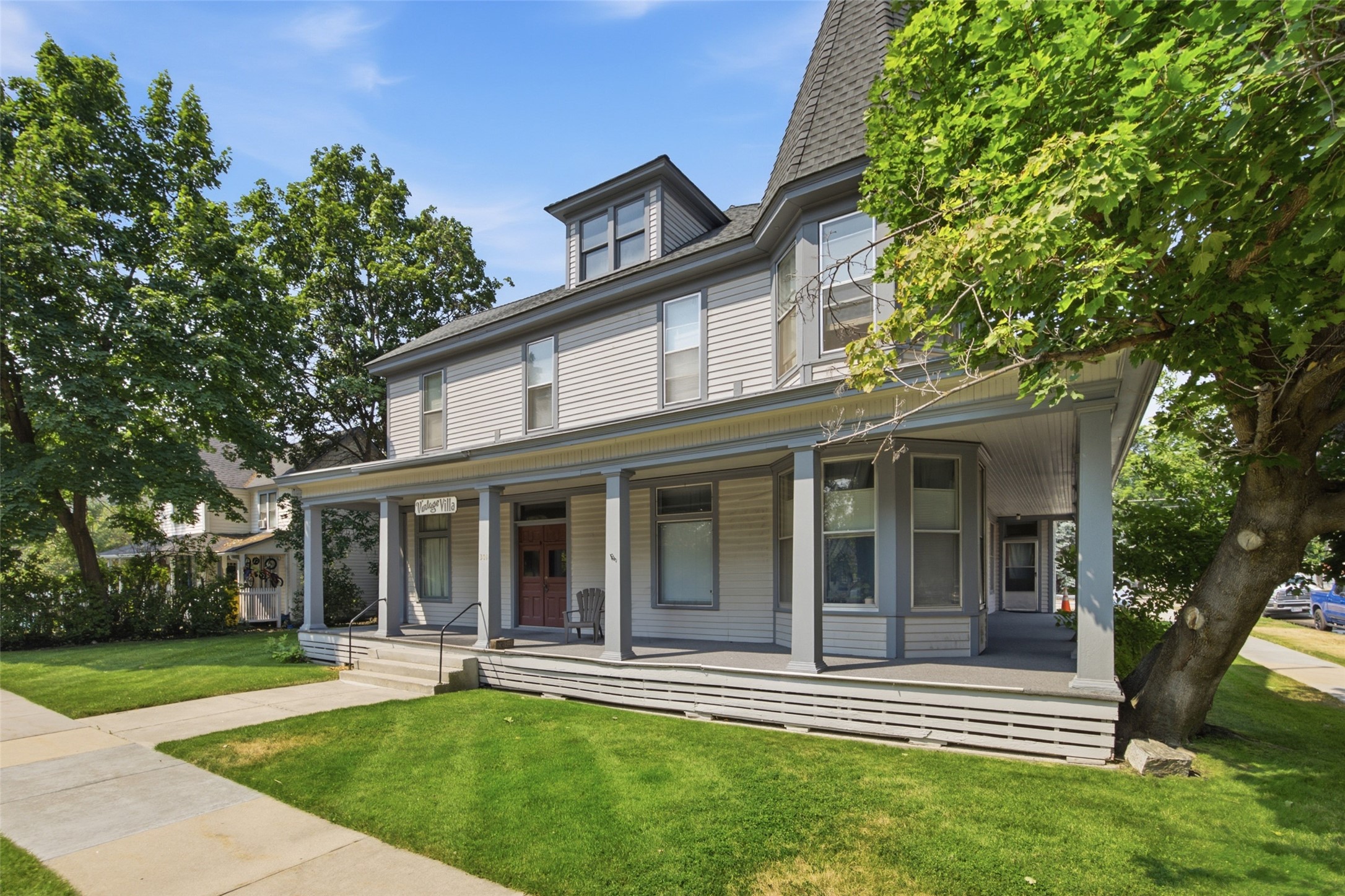 301 S 4th Street
