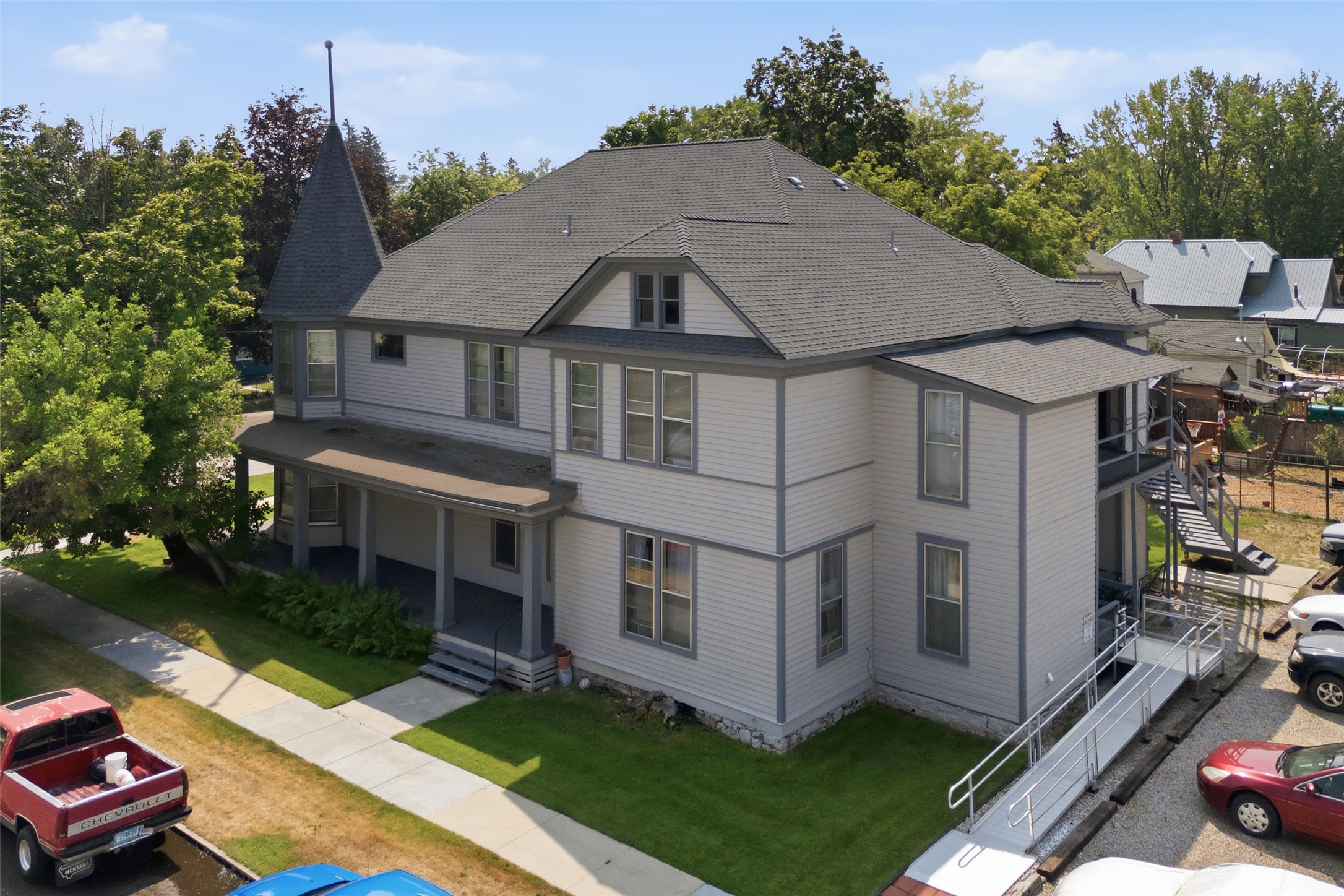 301 S 4th Street