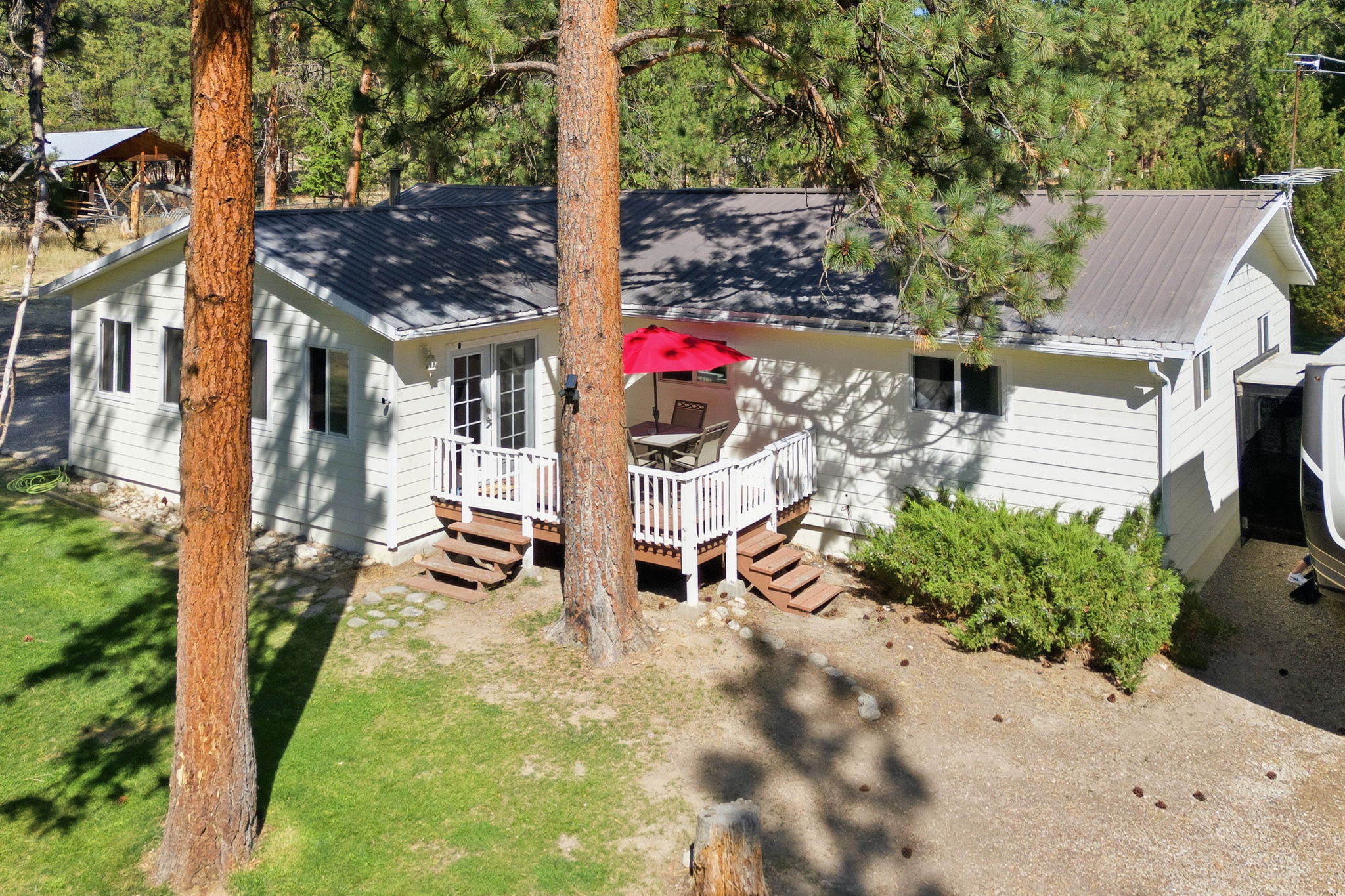 516 Pebble Lane