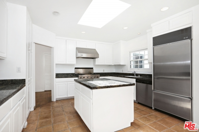 465 N CRESCENT HEIGHTS