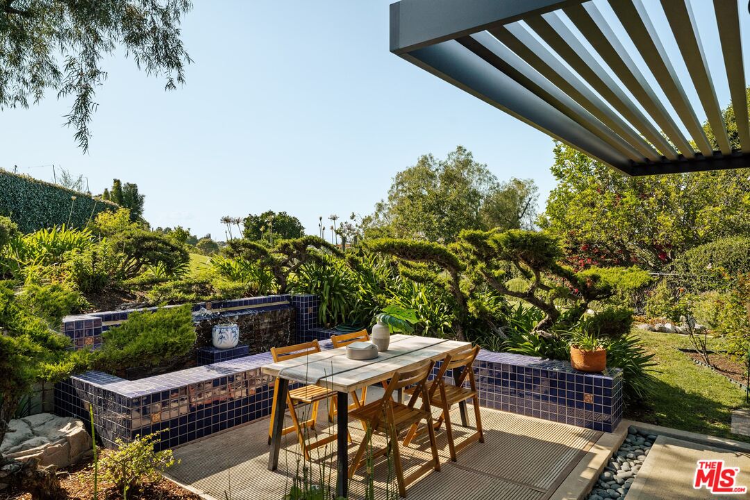4303 San Rafael Ave