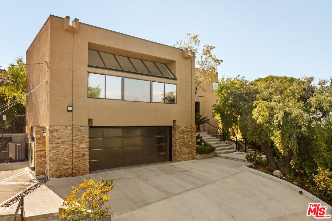 4303 San Rafael Ave