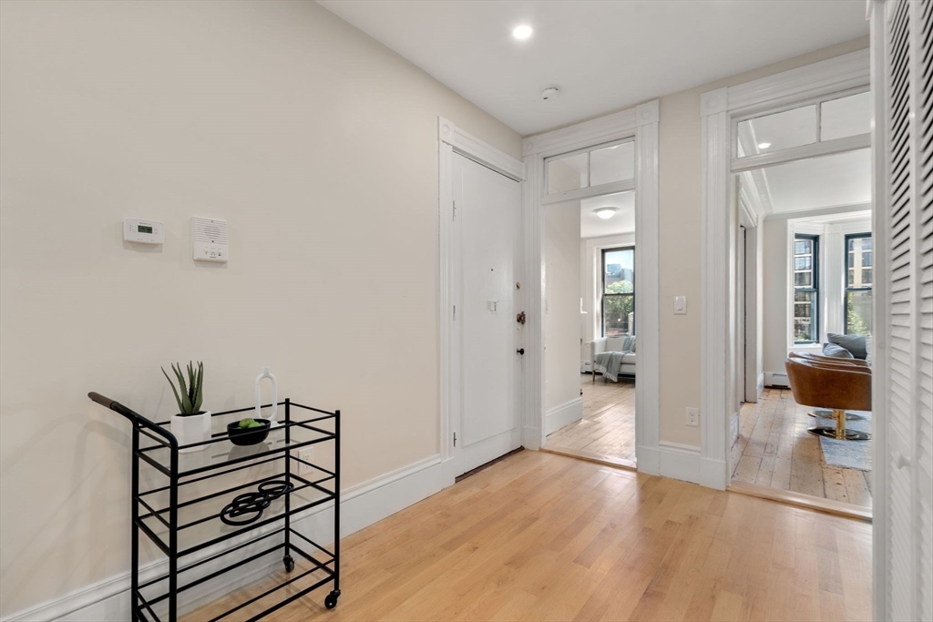 19 Cortes Street # 4