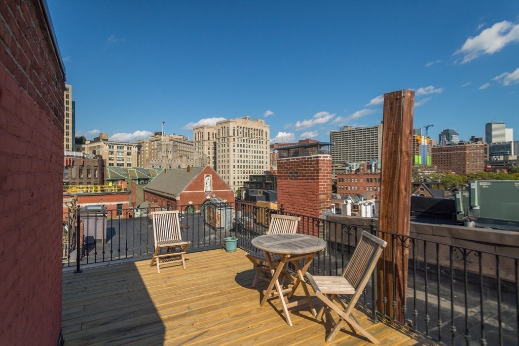 19 Cortes Street # 4