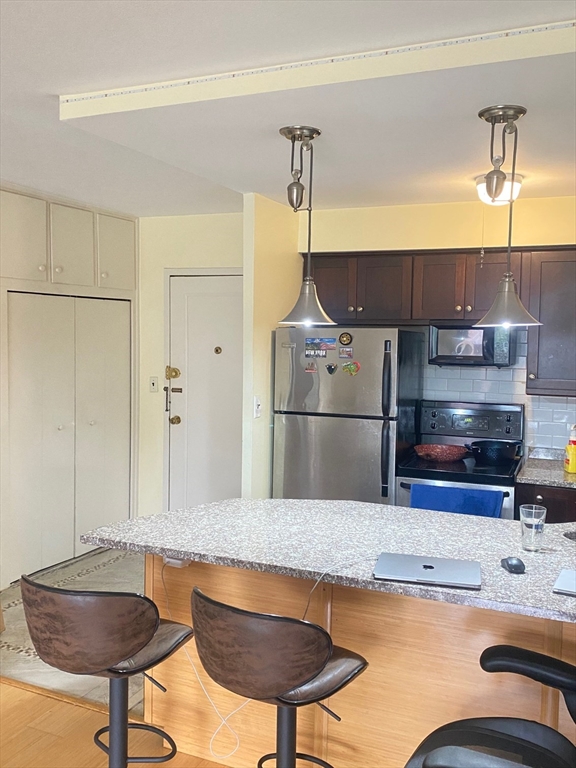 145 Pinckney St. # 624