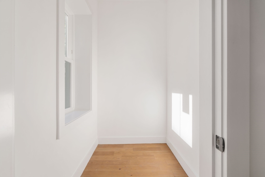 231 Everett Street # 1