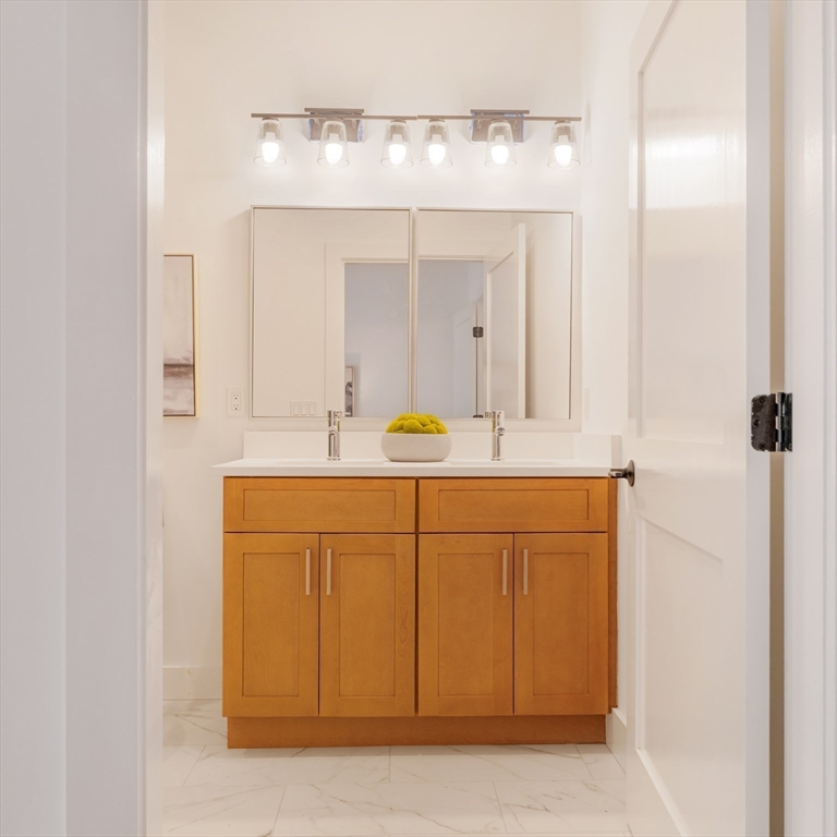 231 Everett Street # 1