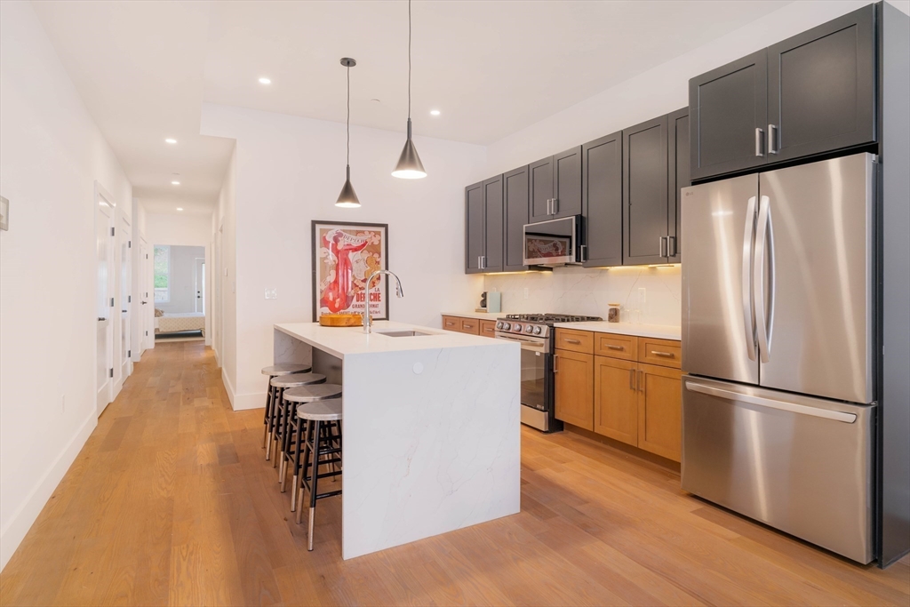 231 Everett Street # 1