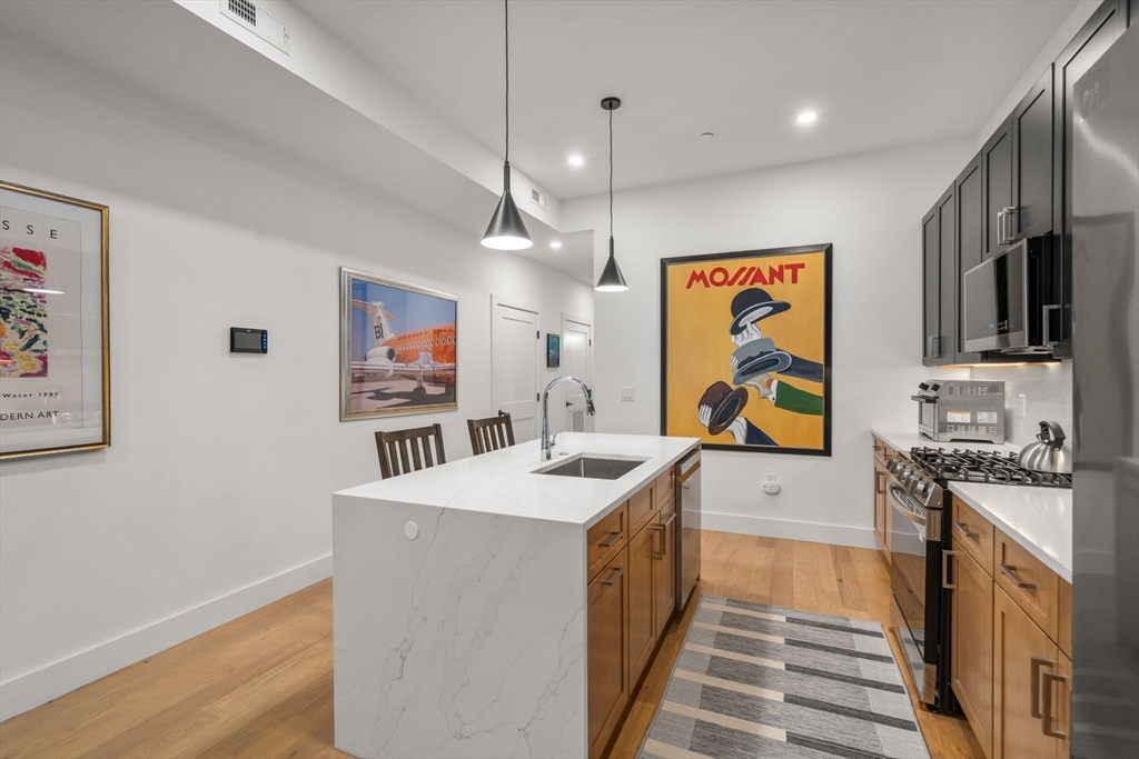 231 Everett # 1
