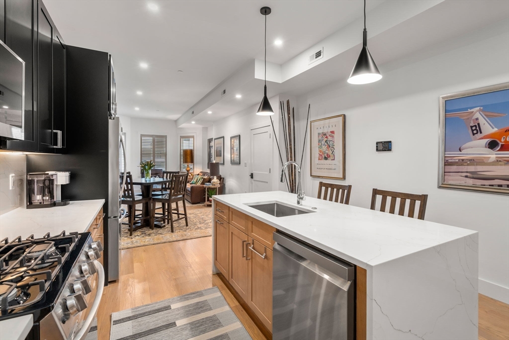 231 Everett # 1