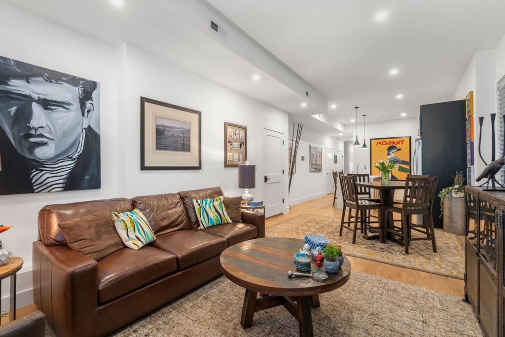 231 Everett # 1