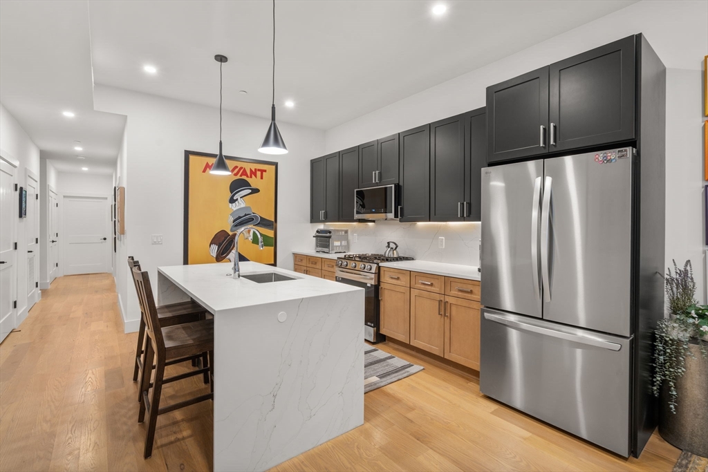 231 Everett # 1