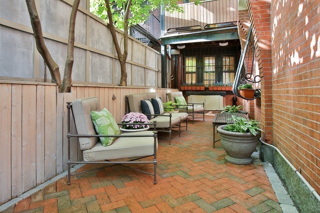 226 Marlborough Street # 5