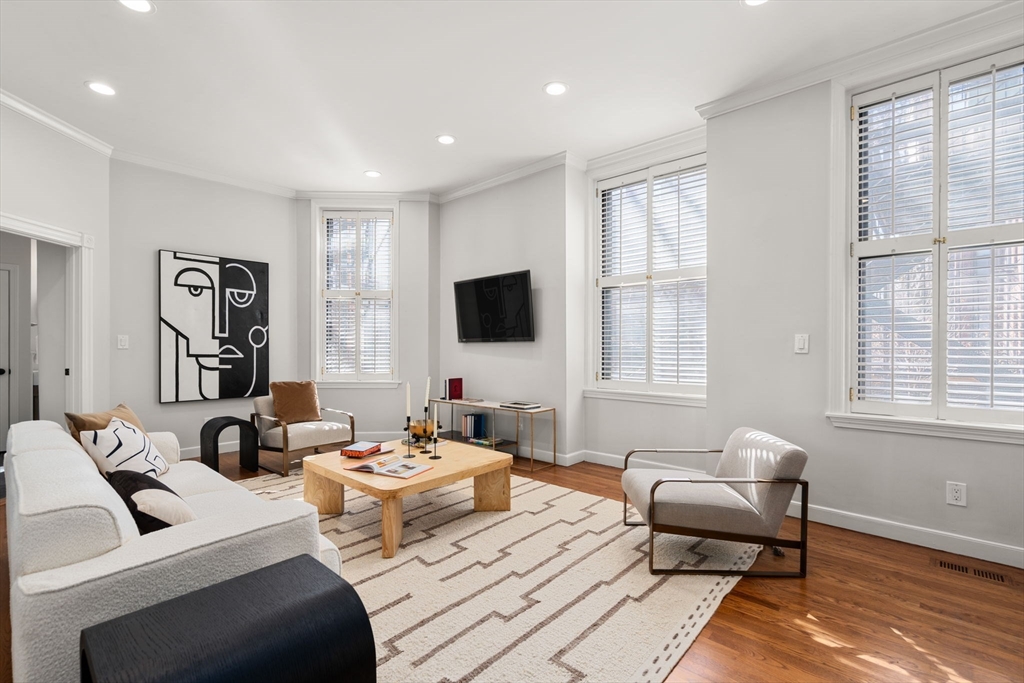 226 Marlborough Street # 5