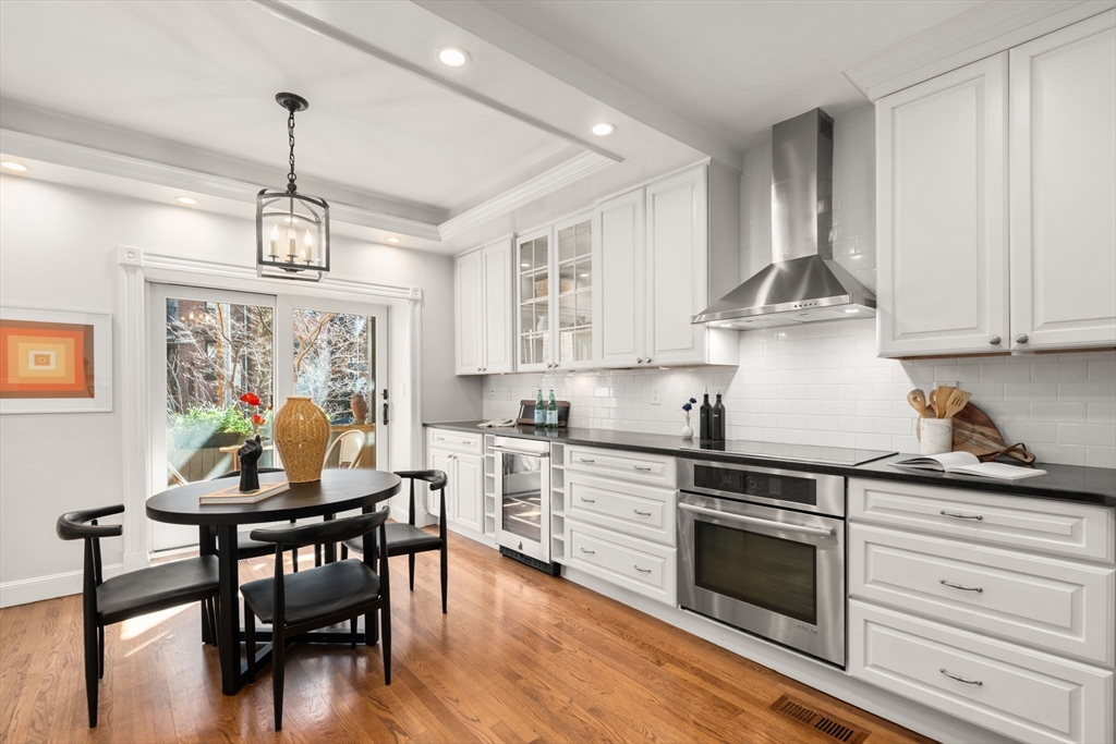 226 Marlborough Street # 5