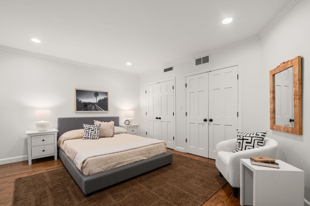 226 Marlborough Street # 5