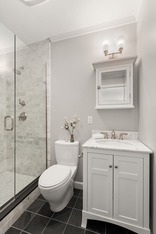 226 Marlborough Street # 5