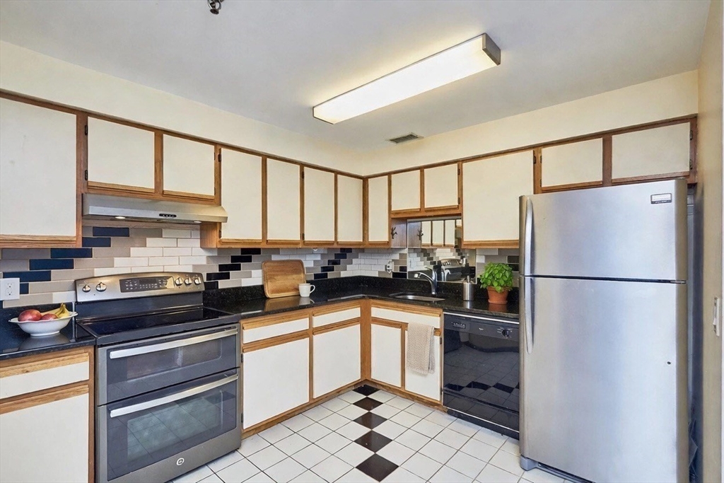 382 Ocean Ave # 1109
