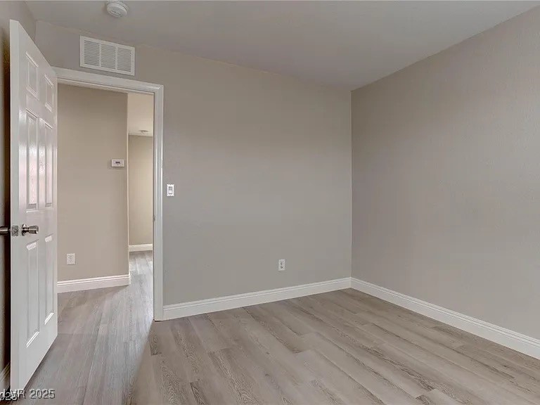 7021 Town Forest Avenue