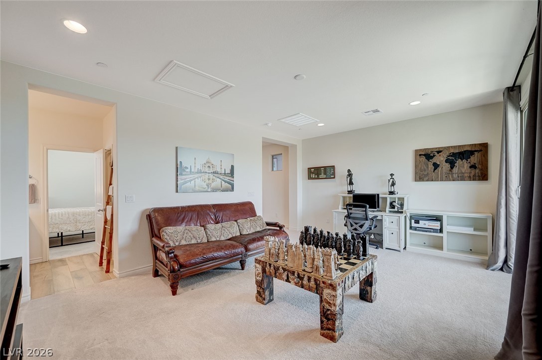 1000 East Sunset Road