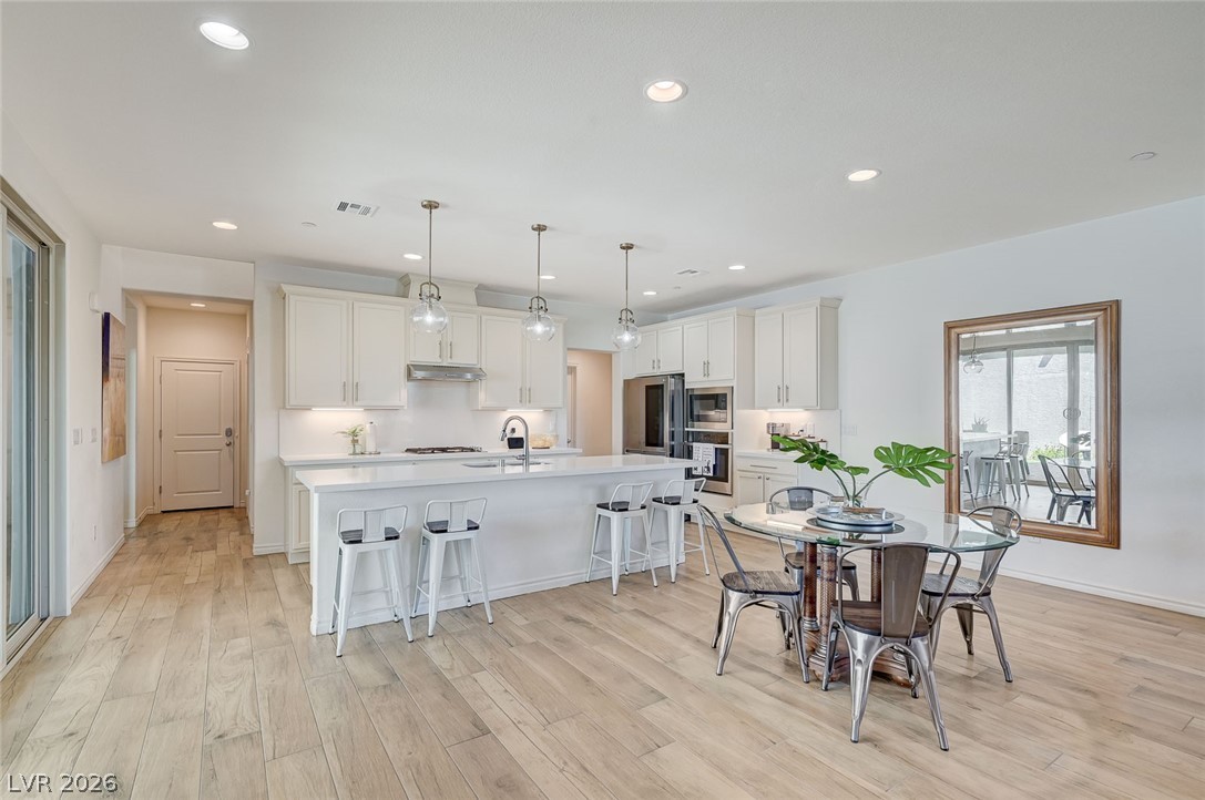 1000 East Sunset Road