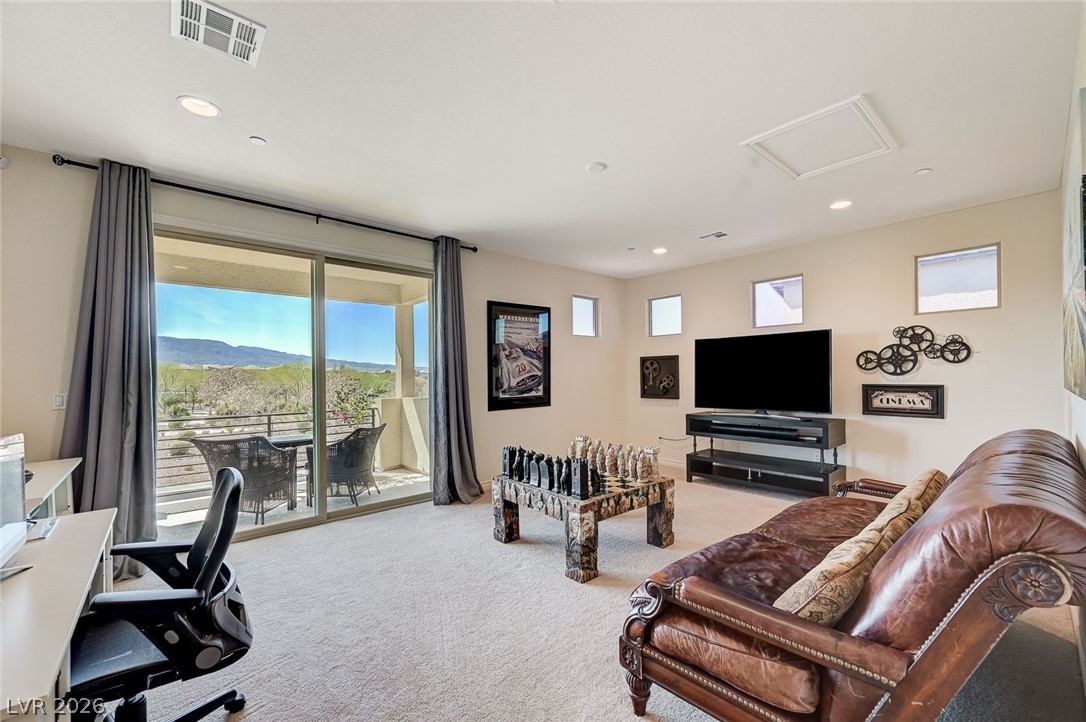 1000 East Sunset Road