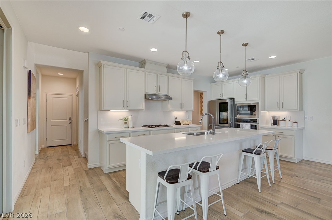 1000 East Sunset Road