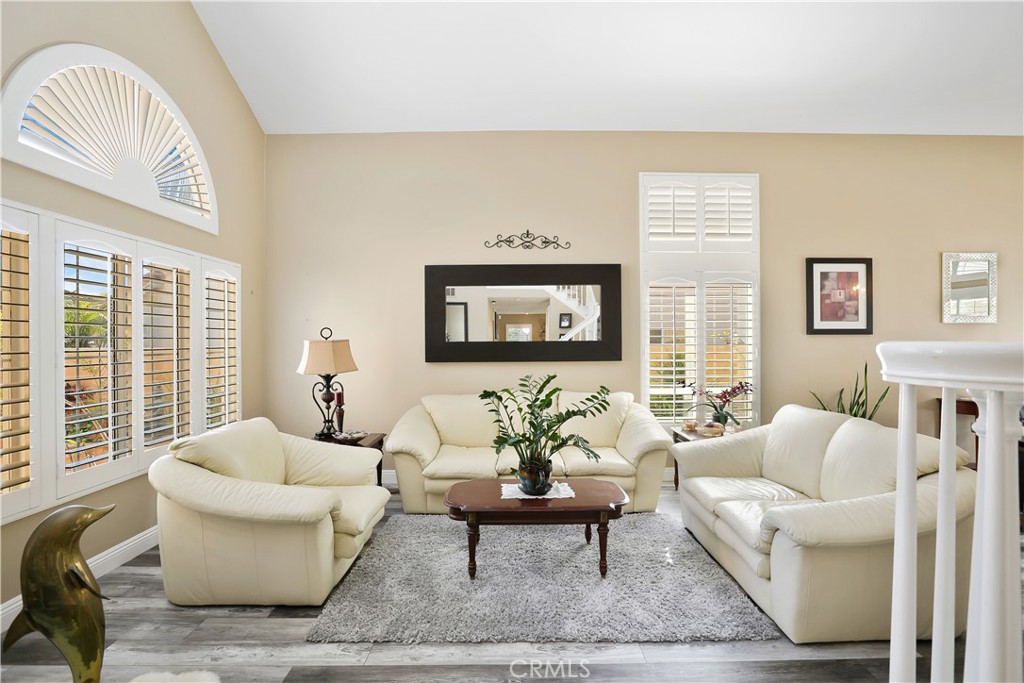 33 Sepulveda