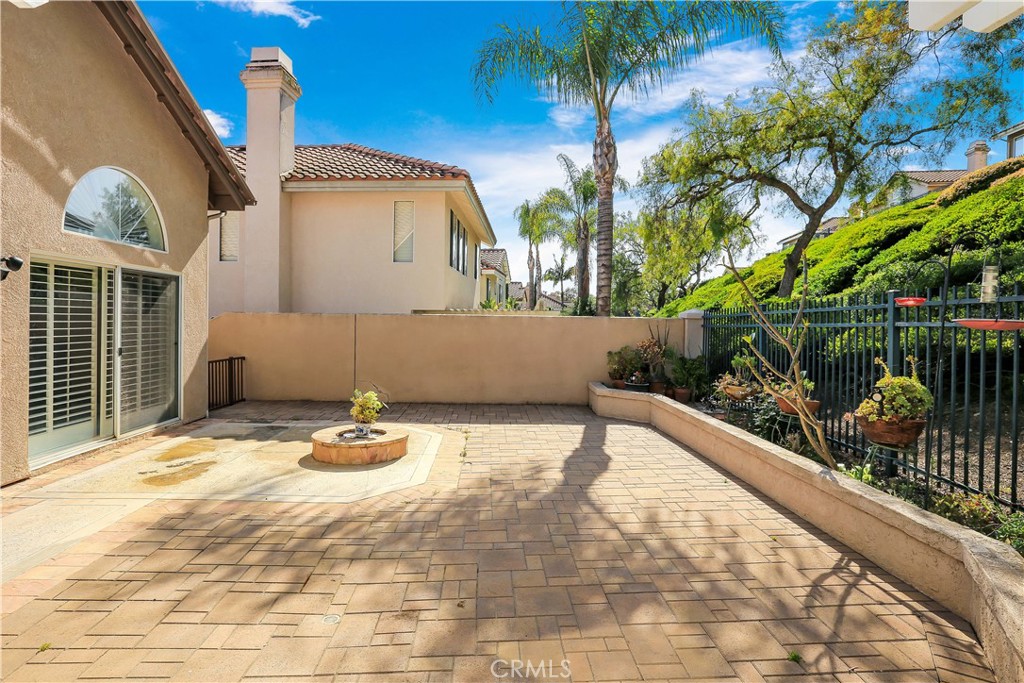33 Sepulveda