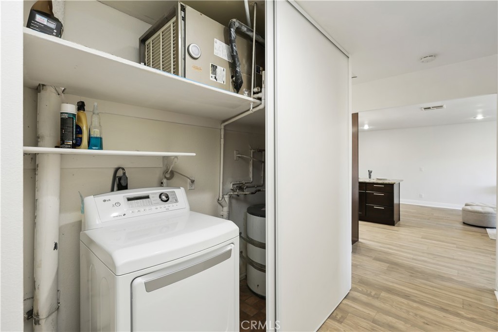 23346 Via San Martine