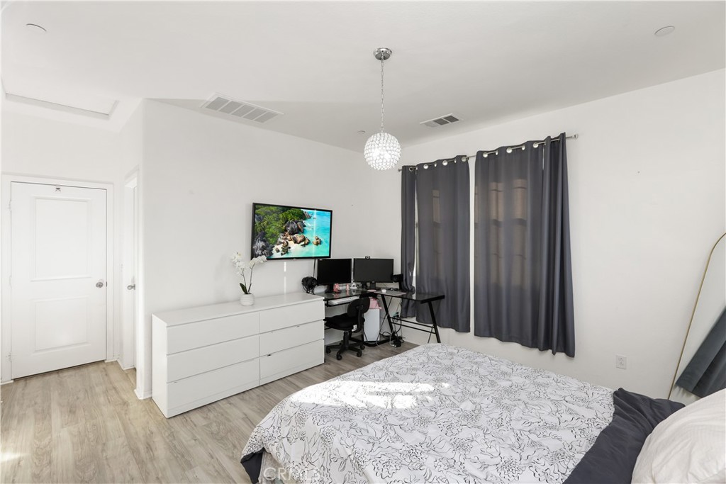 7423 Hawkeye Ridge Road