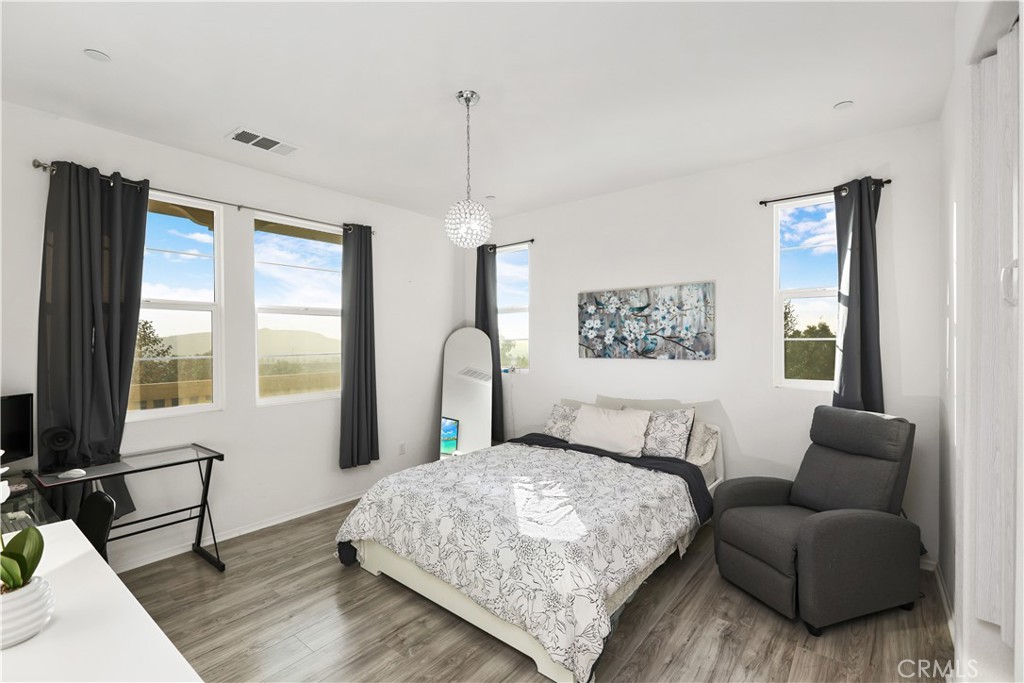 7423 Hawkeye Ridge Road